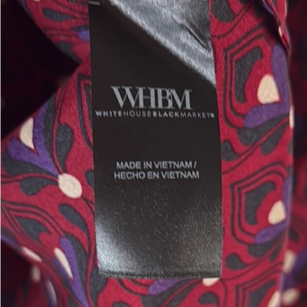 WHBM V-Neck Long Sleeve Printed Blouse - Burgundy Multi Small - Picture 14 of 15